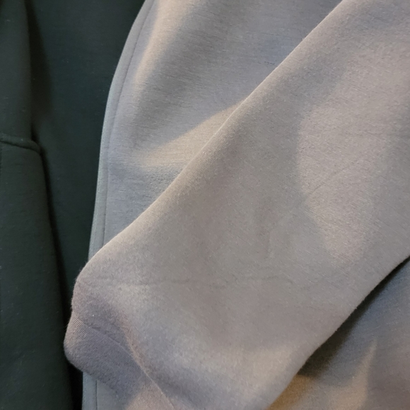 Ladies Jacket - Picture 2 of 10